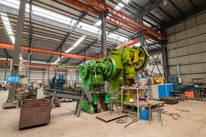 济源网架配件-锥头加工车间